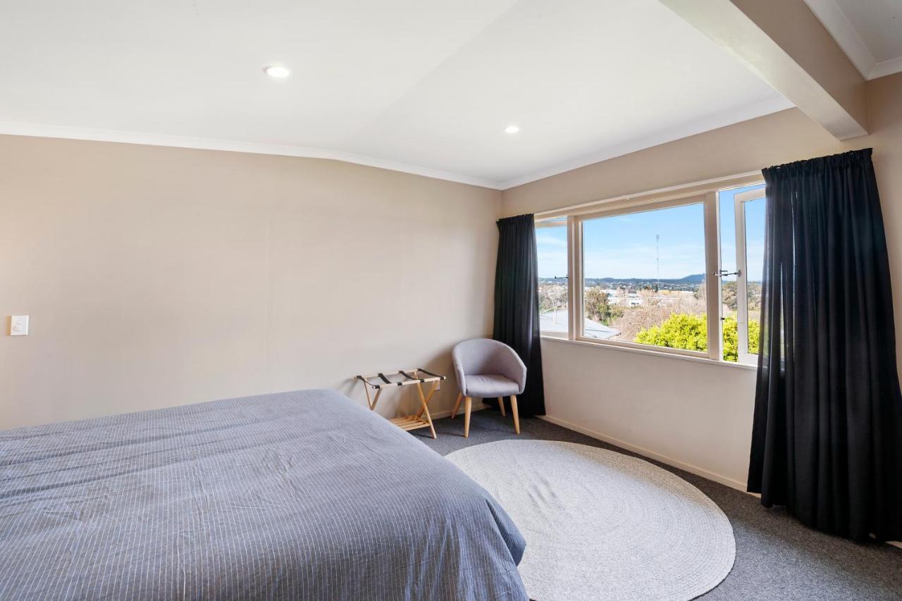 Kaihua Lookout - Taupo Holiday Home Extérieur photo