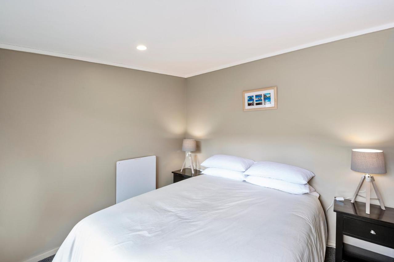 Kaihua Lookout - Taupo Holiday Home Extérieur photo
